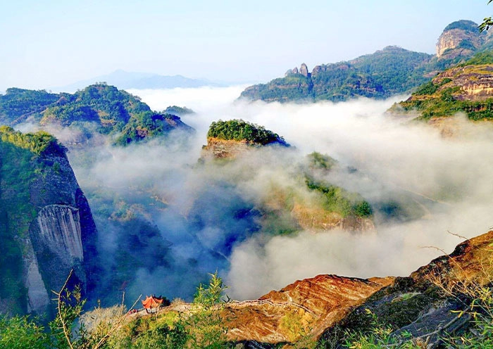 3 Days Wuyishan Tour: UNESCO Heritage Site for Danxia Landscape & Tea Culture