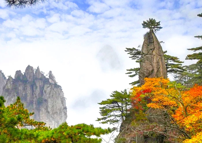 4 Days Huangshan Relaxing Tour: Refresh in Yellow Mountain's Splendor & Idyllic Villag