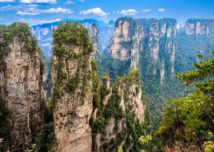 4 Days Zhangjiajie Natural Tour with Glass Bridge & Tianmen Mountain