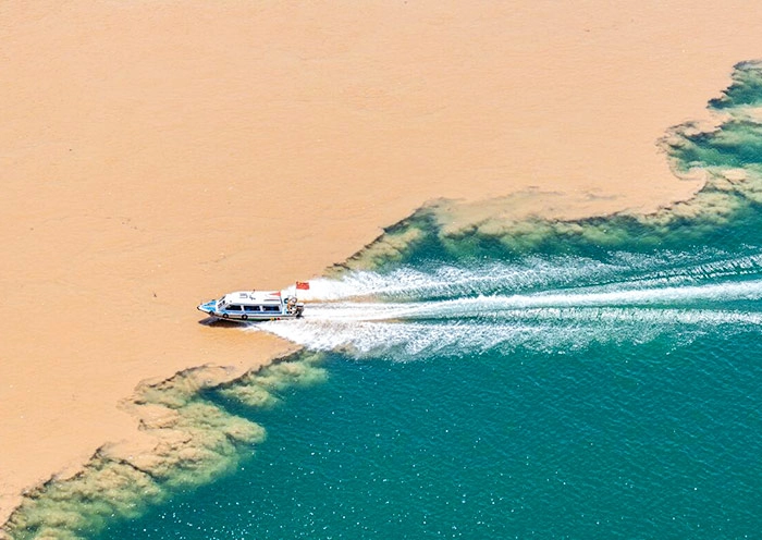 9 Days Northwest China Tour from Xinjiang to Gansu by High-speed Train