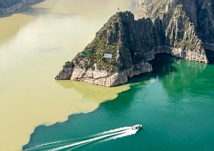 6 Days Classic Gansu Tour: Dunhuang, Jiayuguan, Zhangye & Lanzhou