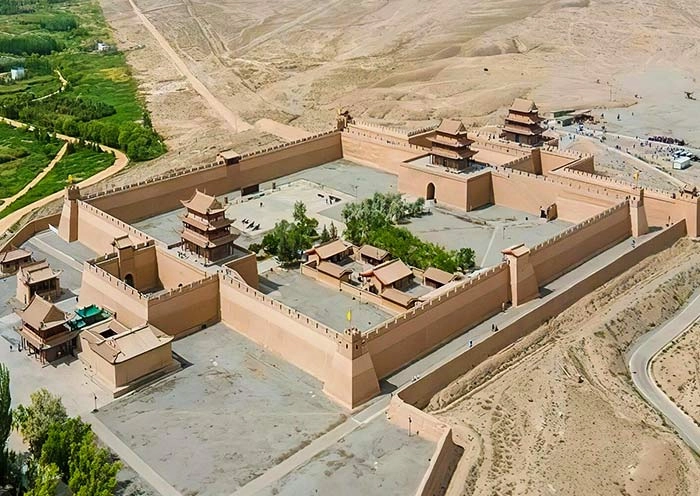 5 Days Colorful Gansu Tour from Zhangye to Jiayuguan & Dunhuang