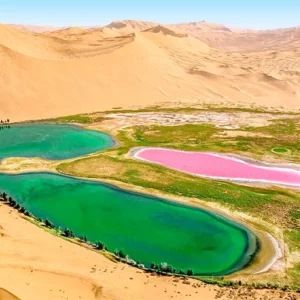 7 Days Gansu Highlights Tour with Badain Jaran Desert Adventure