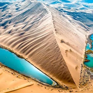 7 Days Gansu Highlights Tour with Badain Jaran Desert Adventure