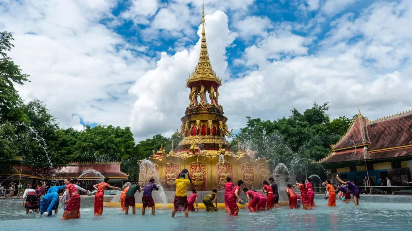 Lijiang Water Splashing Festival
