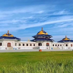 5 Days Best Inner Mongolia Tour - Grassland, Desert & Genghis Khan's Legacy