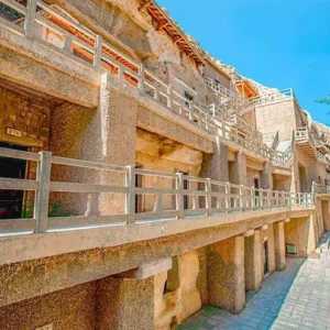7 Days Gansu Highlights Tour with Badain Jaran Desert Adventure
